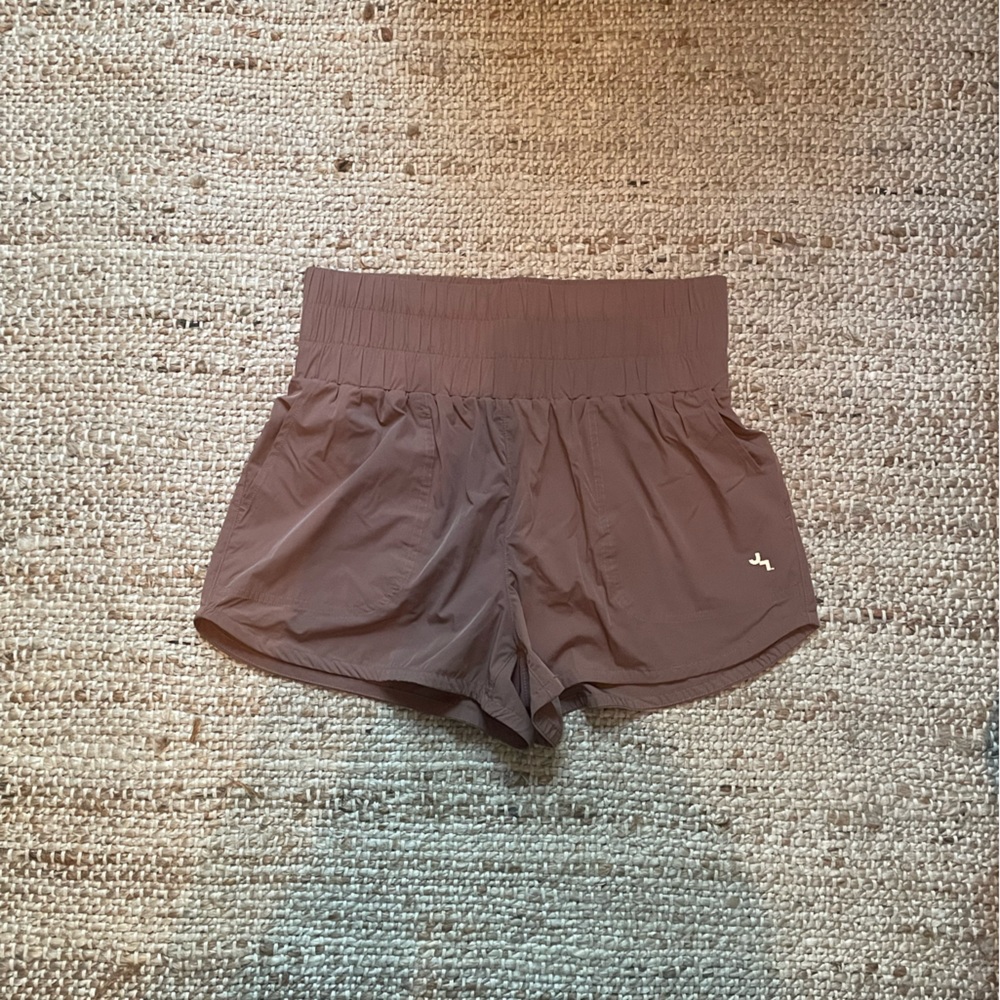 JoyLab High-Rise Shorts 2.5”